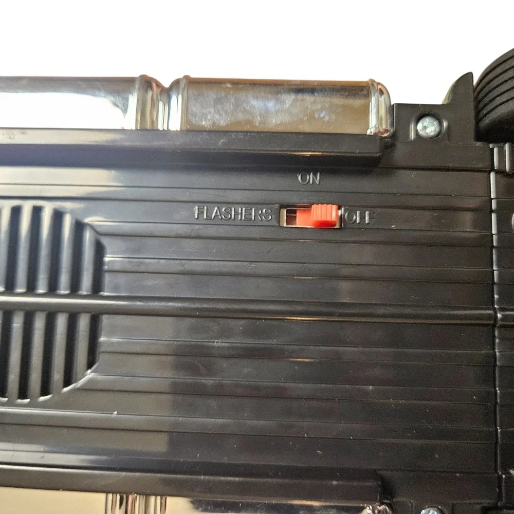 Hess Flatbed Truck 2022 with Led Lights & Sounds Toy Truck Vehicle Collectible - Picture 3 of 8